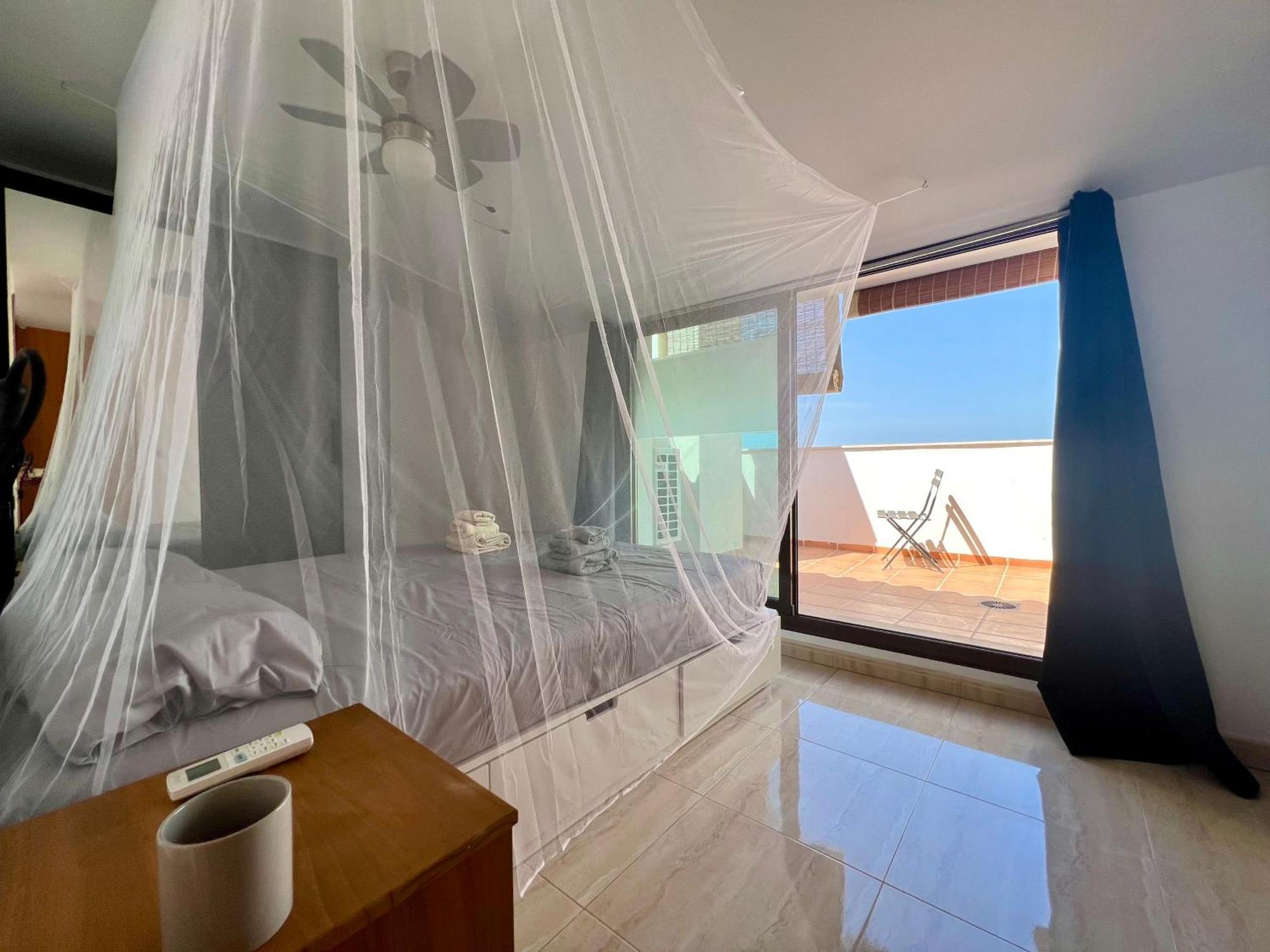 Dos Terrazas Vistas A La Montana Apartamento Vinarós Exterior foto